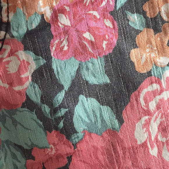 Mossimo Flower Print Skinny Jeans - Picture 4 of 4